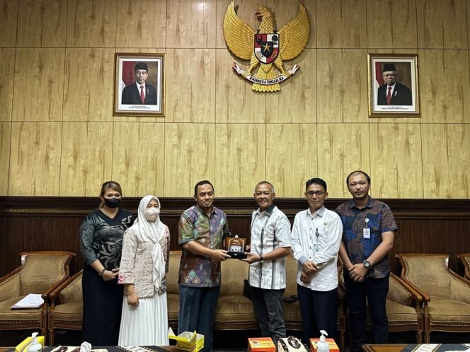 
 Wakil Ketua DPRD Kaltim Dampingi Banmus Studi Banding Terkait Penyusunan Jadwal Kegiatan Kedewanan