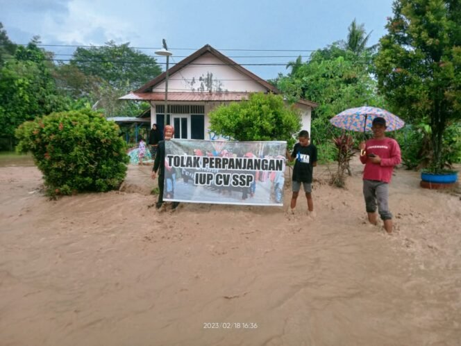 
 Imbas Banjir Lumpur Di Daerah Sanga Sanga Dalam, Wakil Ketua DPRD Kaltim Sebut Akan Telusuri Kejelasan Izin Tambang CV SSP