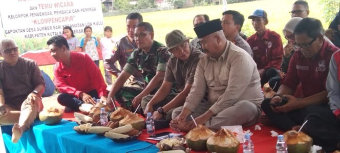 
 Penen Raya Di Desa Sumber Sari, Wakil Ketua DPRD Kaltim Berharap Swasembada Pangan Dapat Terwujud