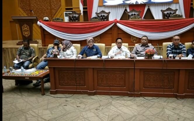 
 Rilis Bapemperda DPRD Samarinda Dianggap Ilegal, Konsumsi Rapat Bisa Jadi Temuan