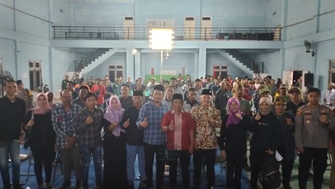 
 Tingkatkan Kapasitas, Wakil Ketua DPRD Kaltim Sampaikan Pentingnya Anggota Linmas Memahami Wawasan Kebangsaan